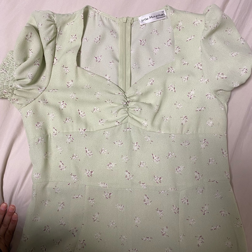 Sage green maxi dress size medium only worn once
